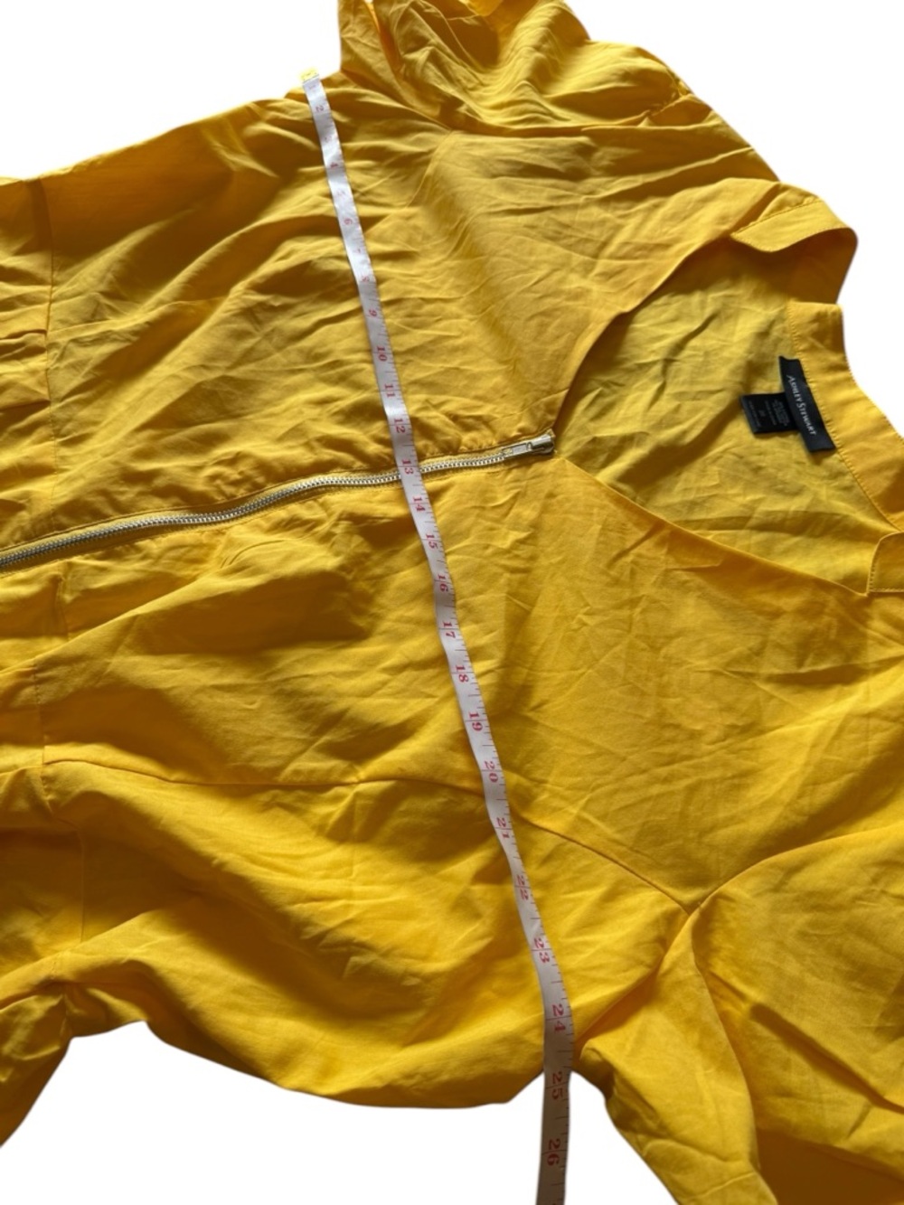Ashley Stewart Peplum Top  Stretch Short Sleeve Zip Front Bright Yellow Size 20 - Picture 6 of 10